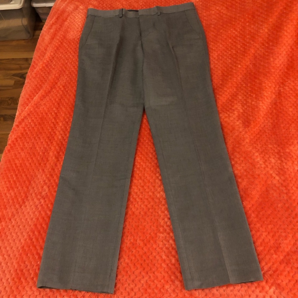 Men’s Express Photographer Gray Dress Pants size 31/32 excellent condition